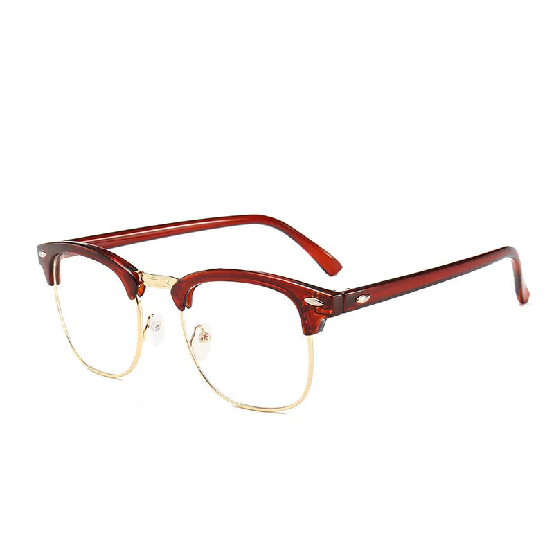 Un par de gafas clásicas vintage antirreflejo con montura marrón y lentes transparentes.